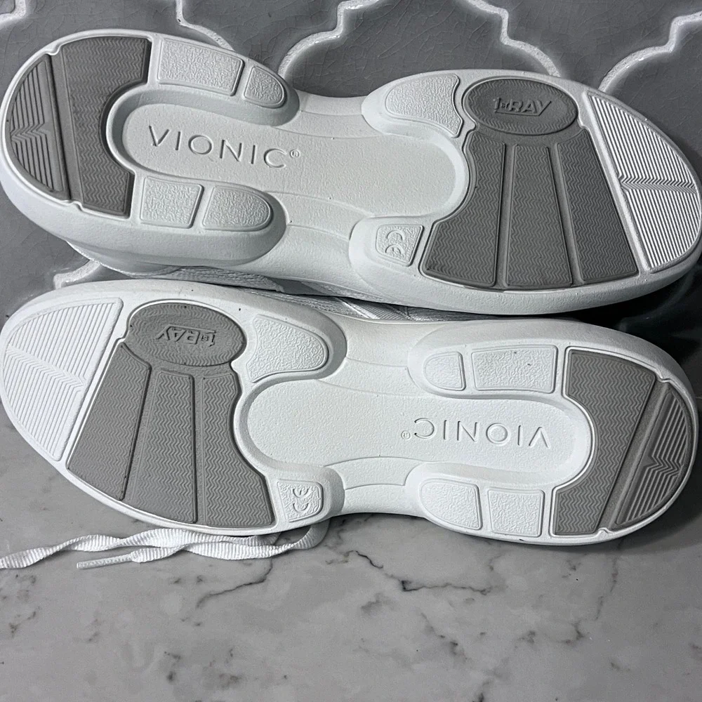 Vionic Jolisa Women White Mesh‎ Lace Up Athletic Sneakers Size 8 NWOT